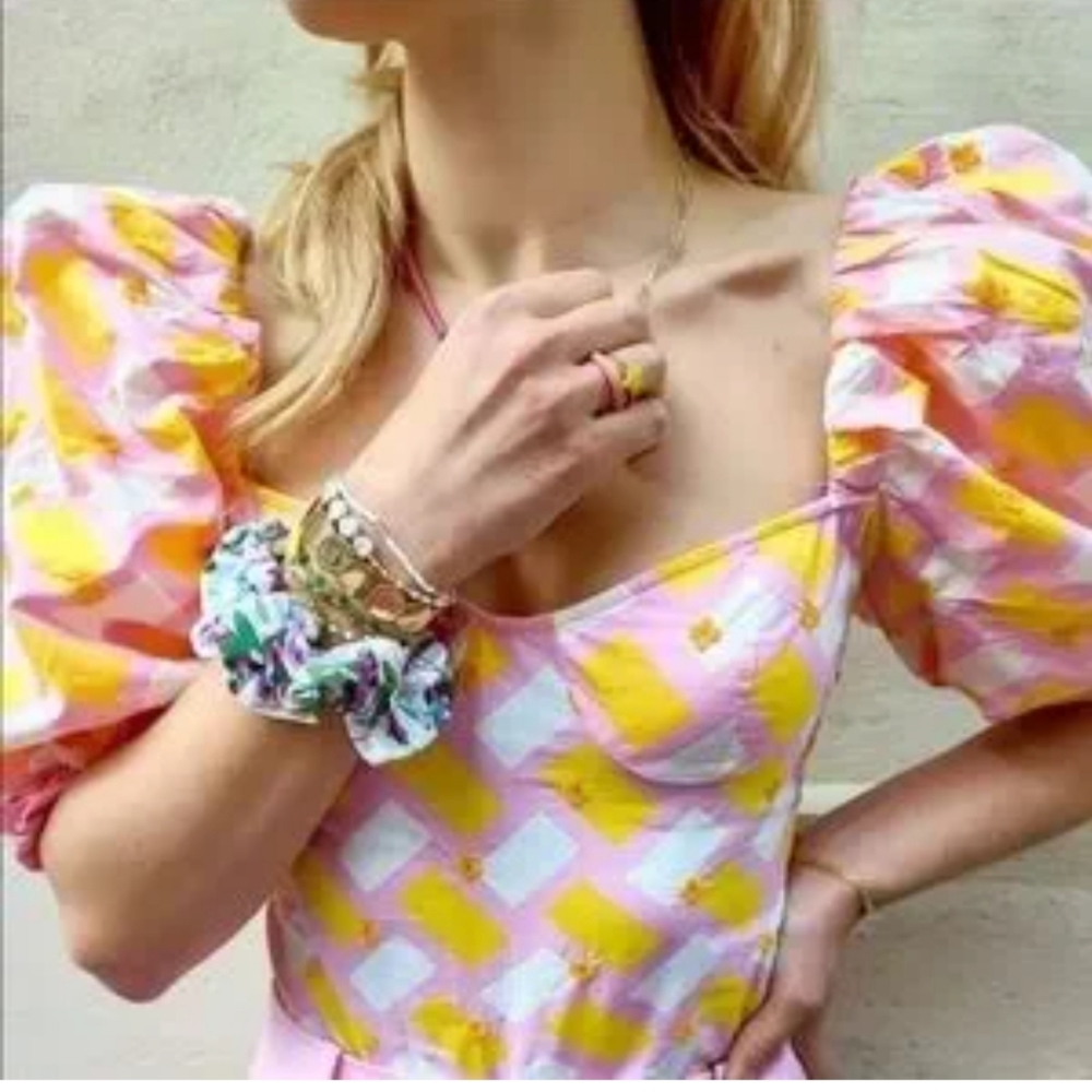Zara Pink and Yellow Puff Sleeve Top - Picture 2 of 11